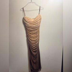 Elegant Ombre Evening Dress 🤎